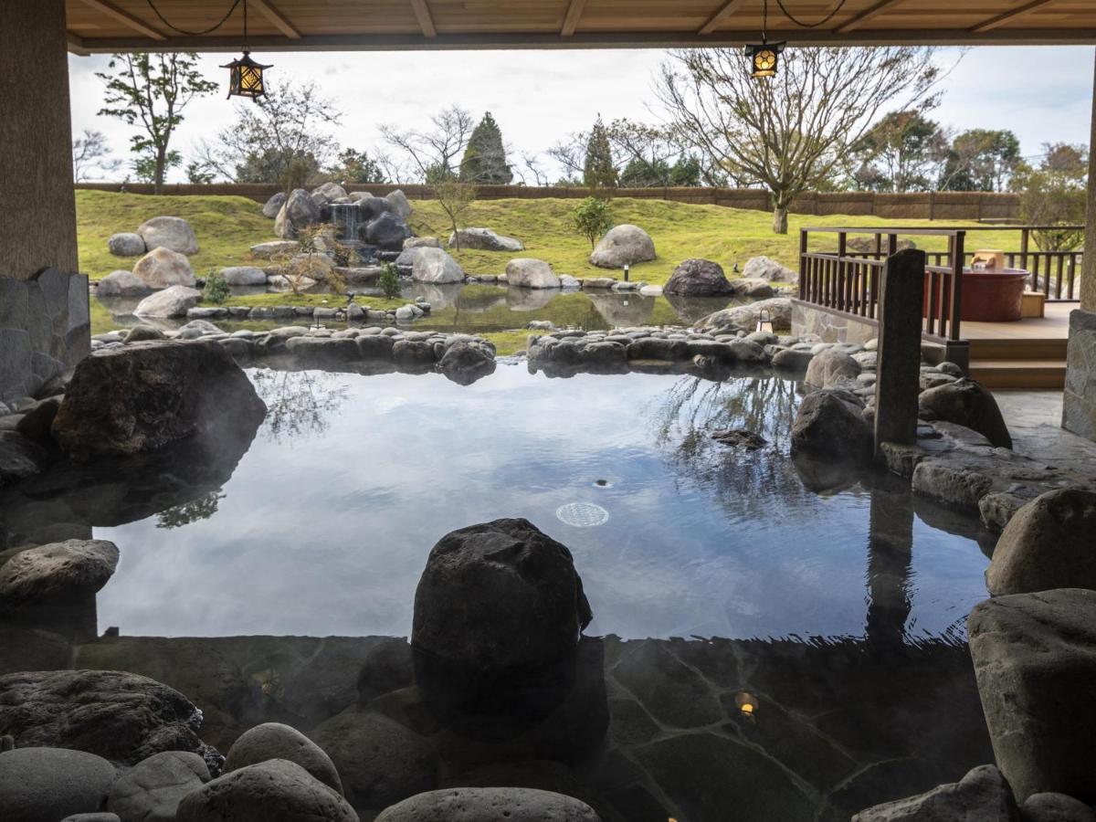 La Vista Kirishima Hills Hotel Buitenkant foto