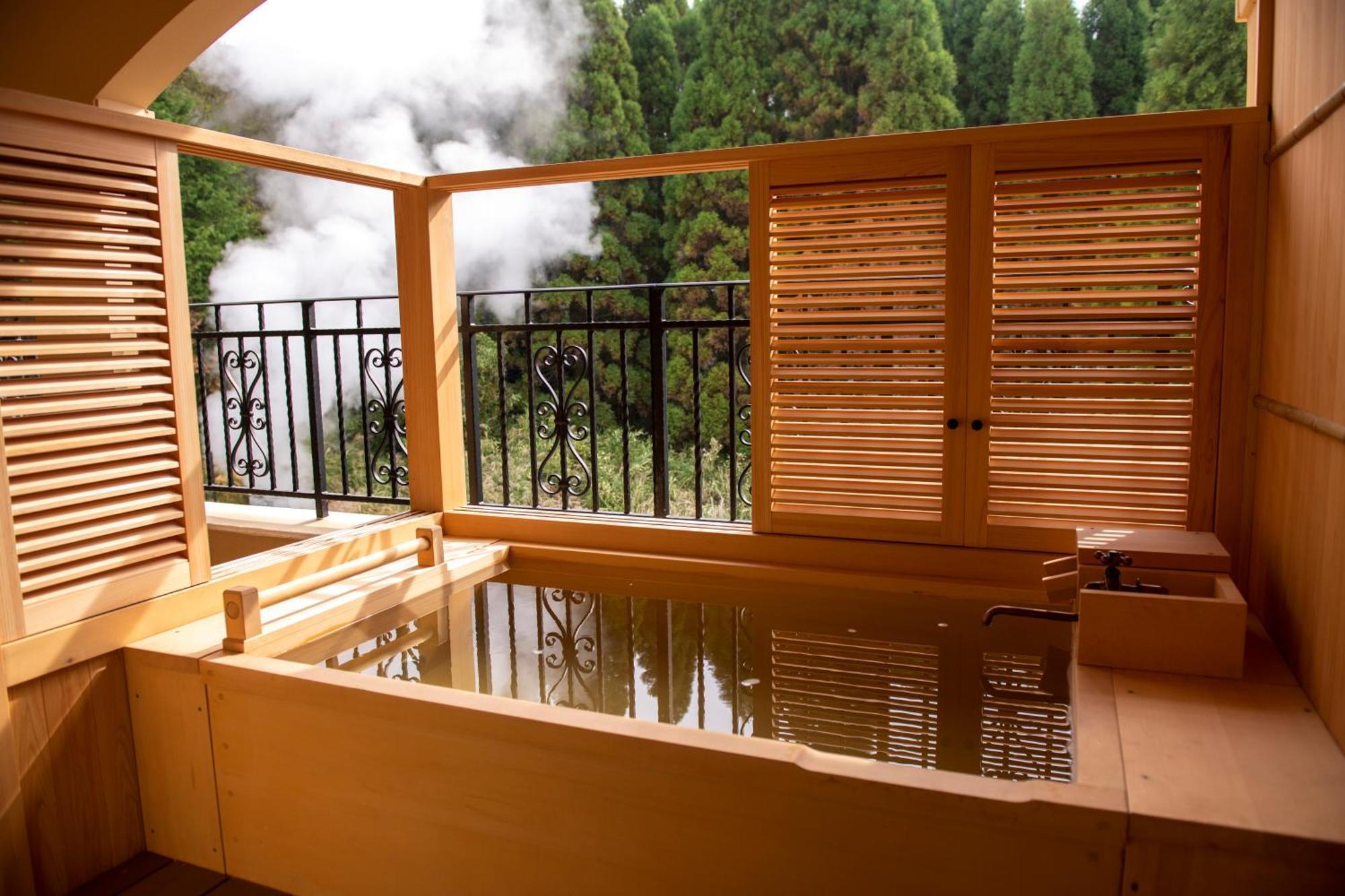La Vista Kirishima Hills Hotel Buitenkant foto